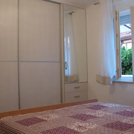 Bogdan Apartment *
